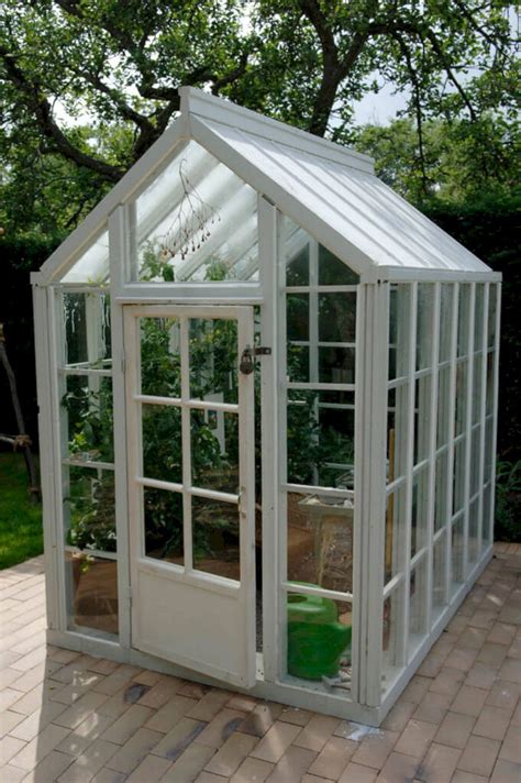 Incredible Small Space Greenhouse Ideas - Mixed News