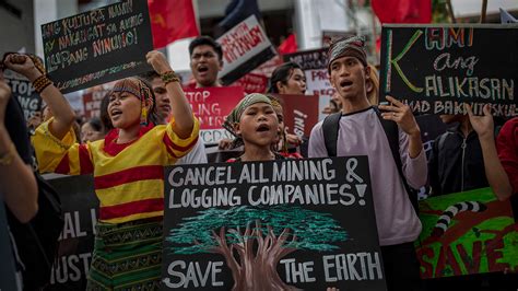 2019: The deadliest year yet for environmental activists | Grist