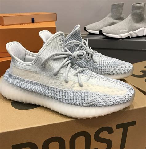 Yeezy Boost 350 Cloud White – billionairemart