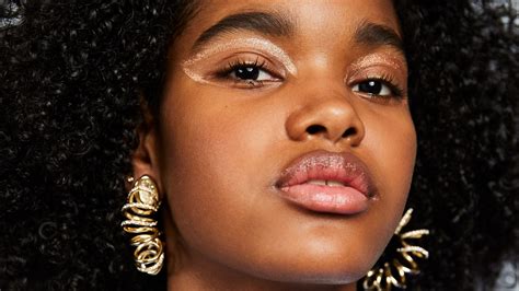 How to Build a Skin-Care Routine for Your Tween | Allure