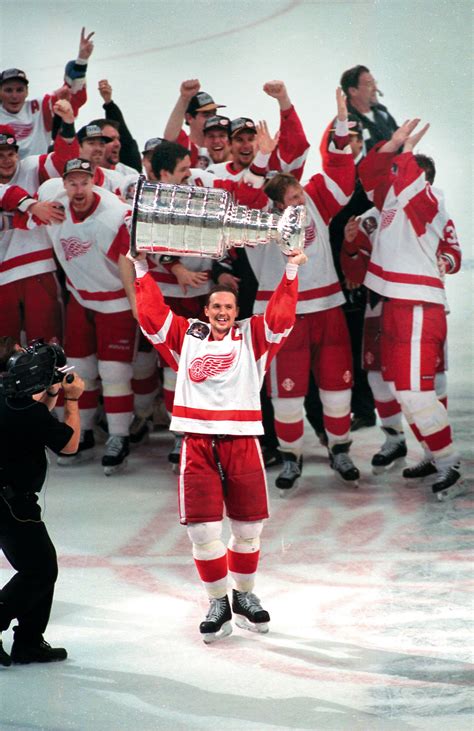 Steve Yzerman Stanley Cup