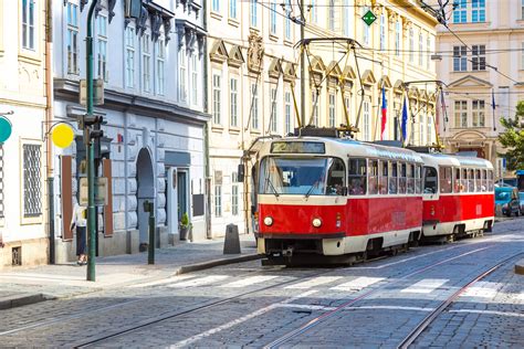 matrimonio pobreza histórico tram 22 prague route map también En ...