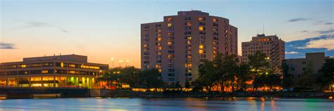 Top Hotels in Rockford, IL | Marriott Rockford Hotels