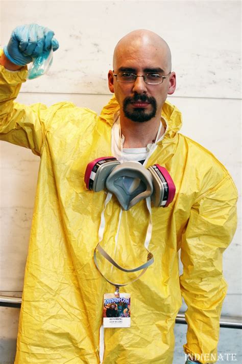 Walter White cosplay, DragonCon 2012 | Breaking bad halloween costume ...