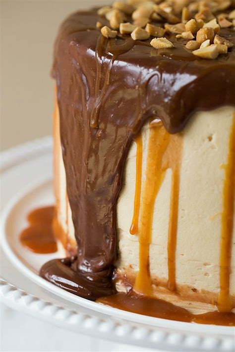 Best Kiwi Recipes: Snickers Cake