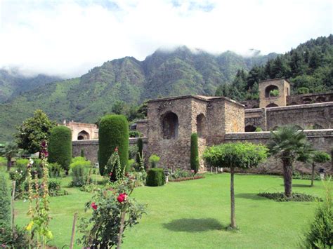 Pari Mahal Srinagar - Location, Facts and Story | KashmirHills