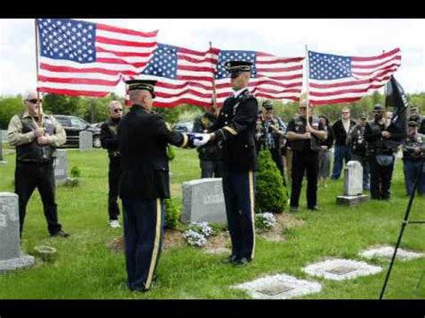 Military Funeral - Flag Folding Ceremony - YouTube