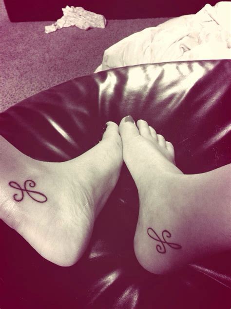 Pin by Savannah Dorsey on Tattoos | Friendship tattoos, Twin tattoos ...