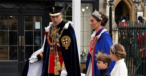 König Charles' Krönung: Royals und Stars in der Westminster Abbey