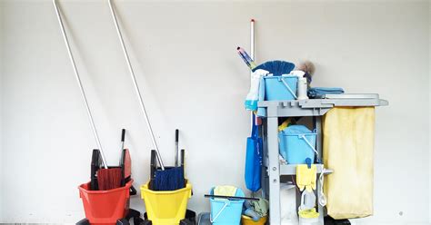 5 Ways To Keep Cleaning Equipment And Tools In Good Condition - Clean Spot