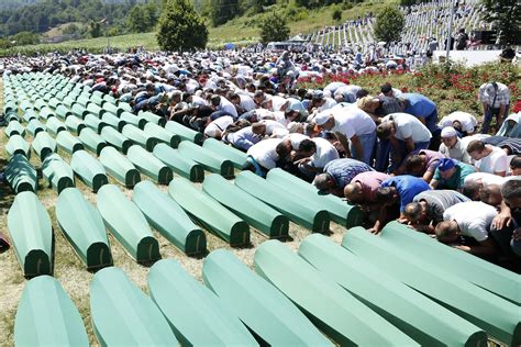 Bosnian Serb wrongly calls Srebrenica massacre a 'myth' | AP News