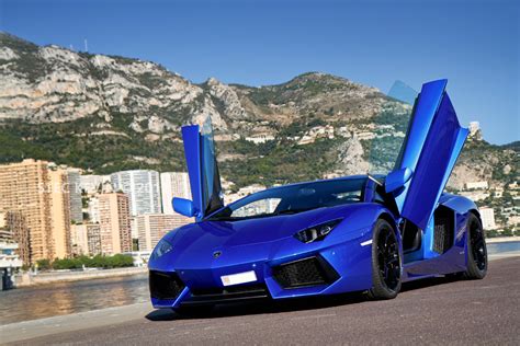 16-best-blue-lamborghini-aventador-hd-wallpapers - SoniJem