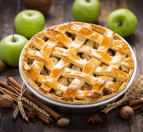 Cinnamon Apple Pie