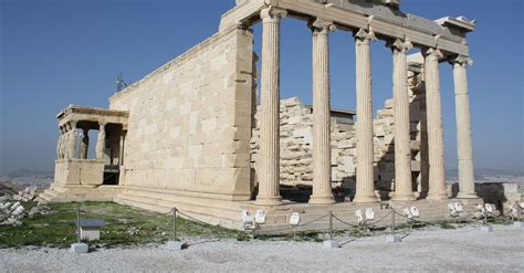 Erechtheion (Illustration) - World History Encyclopedia