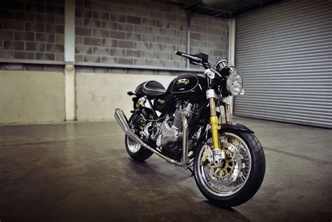 2012 Norton Commando 961 Sport Review