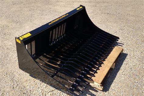 5 Reasons to Buy a Skid Steer Bucket Attachment | Stinger Attachments