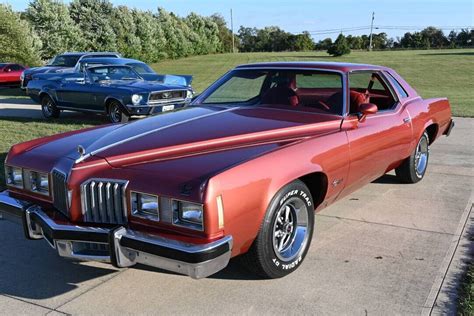 1977 Pontiac Grand Prix SJ 1 | Barn Finds