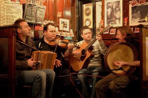 Instruments Used in Traditional Irish Music - Tenon Tours