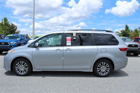 Toyota SUVs vs Minivans: Which should you buy? | Toyota of Orlando