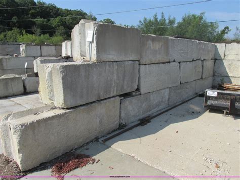 Concrete Masonry Retaining Wall