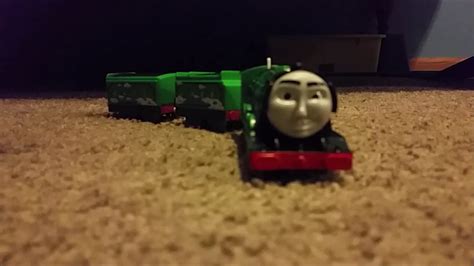 TrackMaster 2 Flying Scotsman Unboxing Review and Run - YouTube