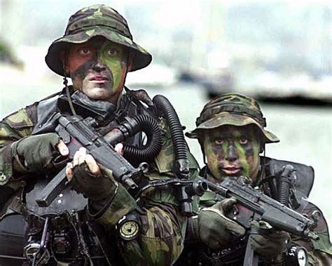 Navy SEALs with MP5s - Special Operations Photo Gallery