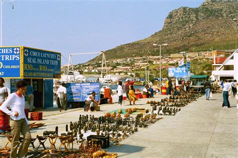 Hout Bay Harbour market Cape Town | Ed Berry | Flickr