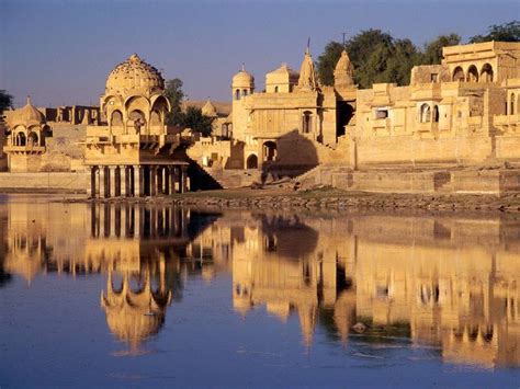 Aligarh Forts and Palaces Tour Packages,Book Aligarh Forts and Palaces ...