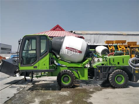 How to buy a Self-Loading Concrete Mixer correctly,concrete Mixer for sale