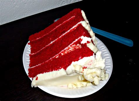 File:Red velvet cake slice.jpg - Wikipedia