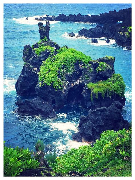 Road to Hana | Road to hana, Favorite places, Outdoor