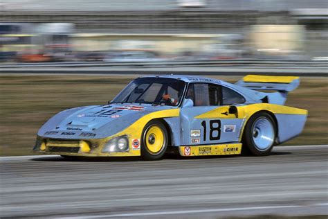 1982 - No.18 Porsche 935 JLP-3 - John Paul Sr, John Paul Jr, Rolf ...