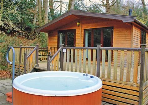 Sandy Balls Lodges Holiday Park New Forest - Holiday-Parks.com