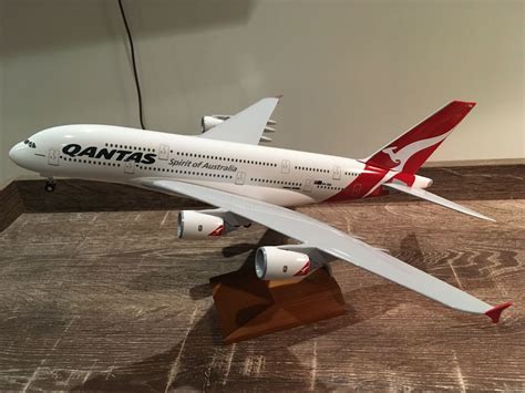 Qantas Airbus A380-800 VH-OQA 1:200 Scale Plastic Model Replica A380 ...