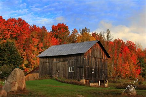 Fall Barn in Michigan Country Barns, Old Barns, Autumn Scenes, Outhouse ...