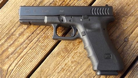 Glock 17 - Glock 17 CO2 Air Pistol with Threaded Barrel - Just Air Guns ...