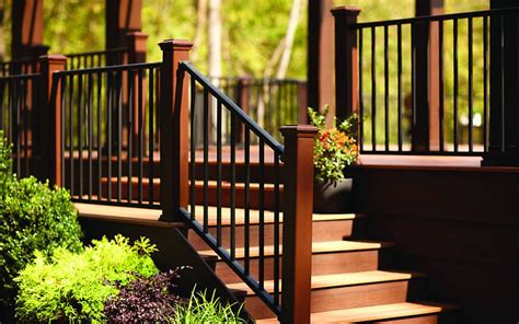 Trex Metal Railing & Accessories | Kelly-Fradet | Serving CT and MA