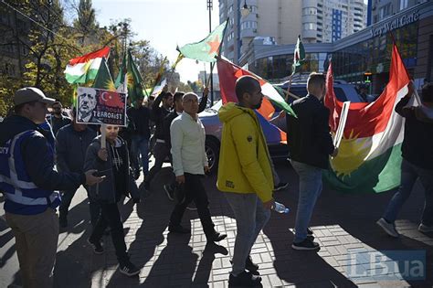 Kurdish diaspora pickets US embassy in Kyiv - LB.ua news portal