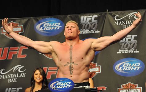 Brock Lesnar - Biography of WWE and UFC Champion