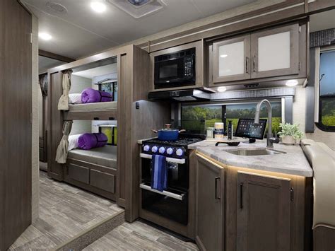 Thor quantum class c motorhomes – Artofit