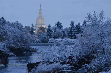 Idaho Falls Temple | First snow fall of the year at the firs… | Flickr