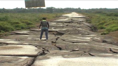 PHOTO: The Worst Road In The World In Russia - INFORMATION NIGERIA