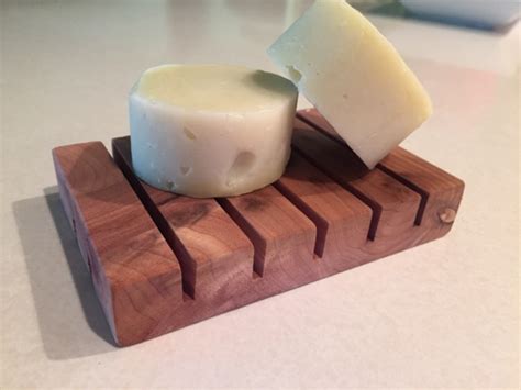 LewmanNation : DIY Aromatic Cedar Wood Soap Dish/Keeper