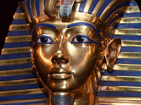 Tutankhamun mask: Eight face trial for knocking beard off iconic ...