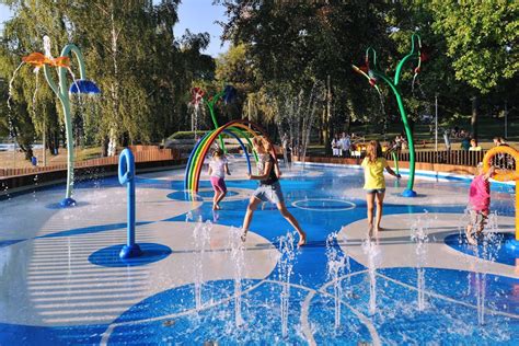 Commercial Splash Pad Benefits » Residence Style