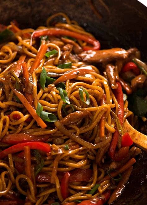 Lo Mein Noodles | RecipeTin Eats