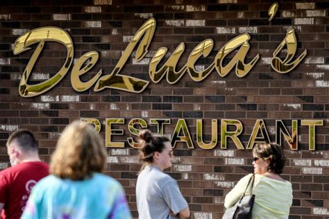 DeLuca's Restaurant owners announce plans to sell the Lansing business