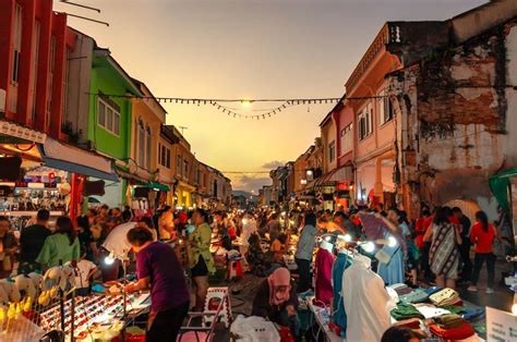 7 Best Phuket Night Market You Should Visit when You’re in Thailand