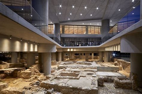 Acropolis Museum Guides Visitors Through its Ancient Neighborhood | GTP ...