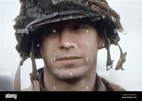 DONNIE WAHLBERG, BAND OF BROTHERS, 2001 Stock Photo - Alamy